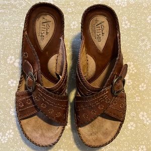 Clarks Artisan wedge sandal